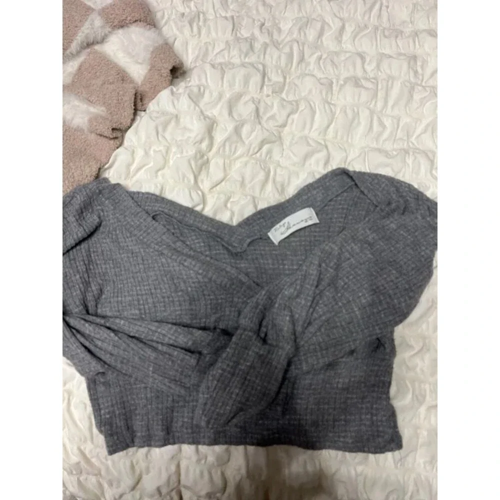 Vintage Havana crop sweater top